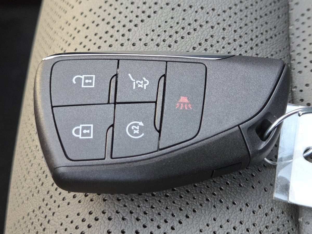 2027 Chevrolet Equinox LT - Photo 37