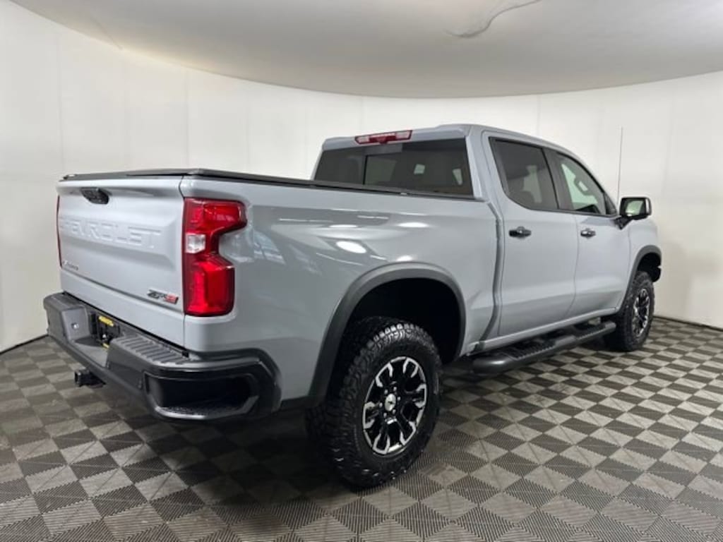 Used 2025 Chevrolet Silverado 1500 ZR2 Truck Crew Cab