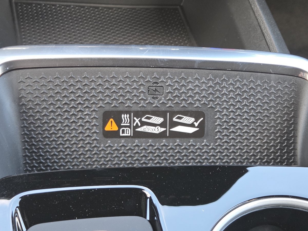 2027 Chevrolet Equinox LT - Photo 12
