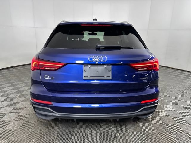 2024 Audi Q3 S line Premium photo 4