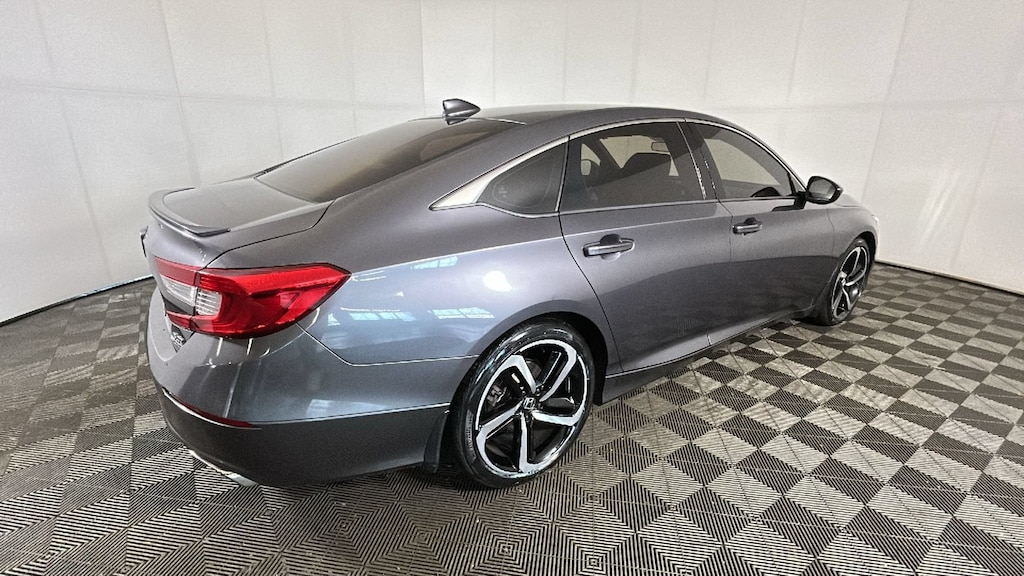 Used 2018 Honda Accord Sedan Sport 2.0T Sedan