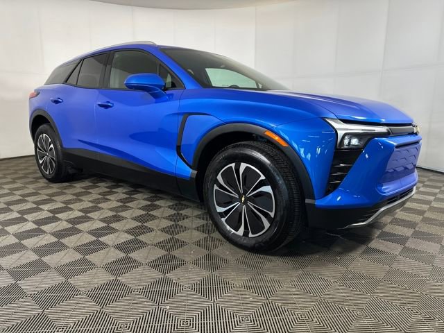 Used 2024 Chevrolet Blazer EV LT with VIN 3GNKDBRJ5RS288728 for sale in Stow, OH