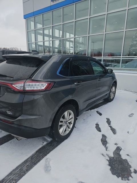 2017 Ford Edge SEL photo 2