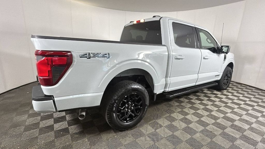 Used 2024 Ford F-150 XLT Truck SuperCrew Cab