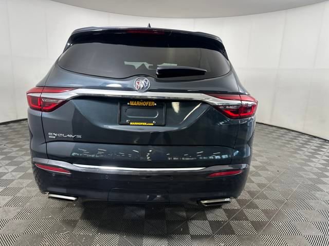 2020 Buick Enclave Essence photo 3