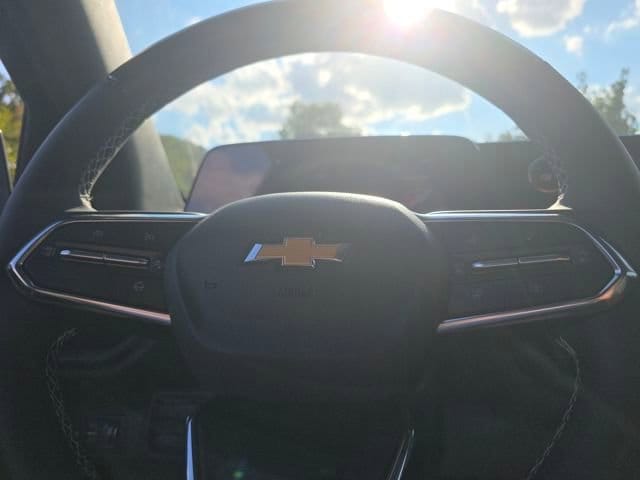 2026 Chevrolet Silverado EV LT - Photo 12