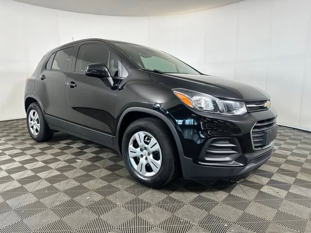 Used 2019 Chevrolet Trax LS with VIN 3GNCJKSB7KL118810 for sale in Stow, OH