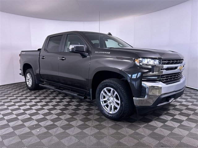 Used 2021 Chevrolet Silverado 1500 LT with VIN 1GCPYJEK8MZ447832 for sale in Stow, OH