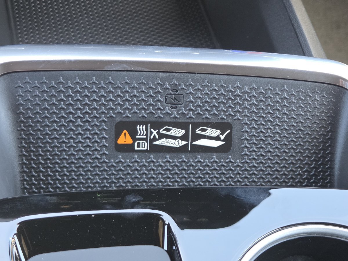 2027 Chevrolet Equinox LT - Photo 13