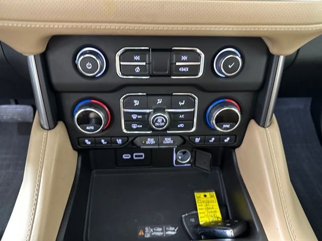 2021 Chevrolet Tahoe Premier - Photo 23