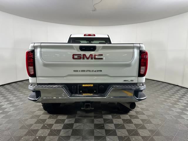 2022 Gmc Sierra 2500 HD SLE photo 4