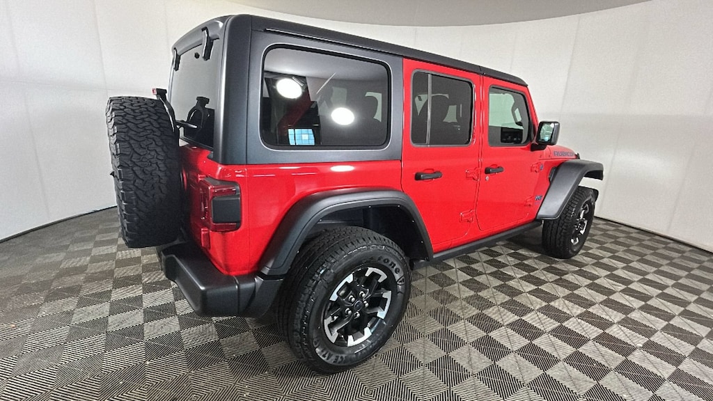 Used 2024 Jeep Wrangler 4xe Rubicon SUV