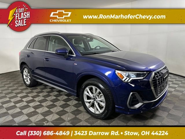 2024 Audi Q3 S Line Premium's photo