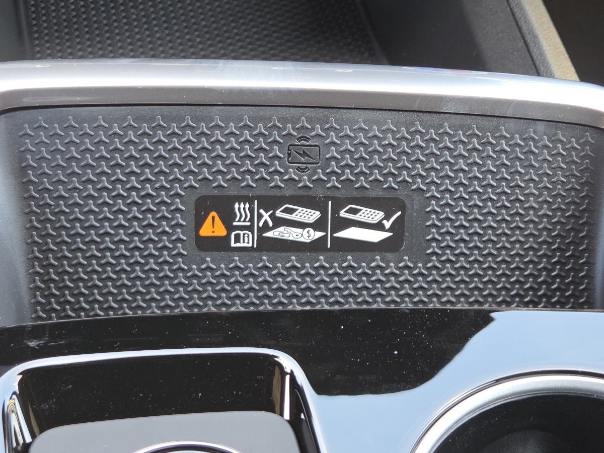 2027 Chevrolet Equinox LT - Photo 12