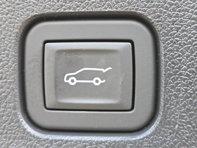 2026 Chevrolet Traverse Z71 - Photo 24