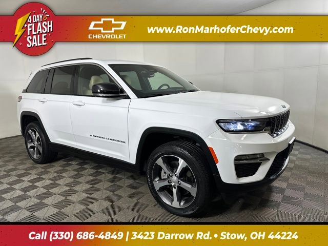 2023 Jeep Grand Cherokee 4xe's photo