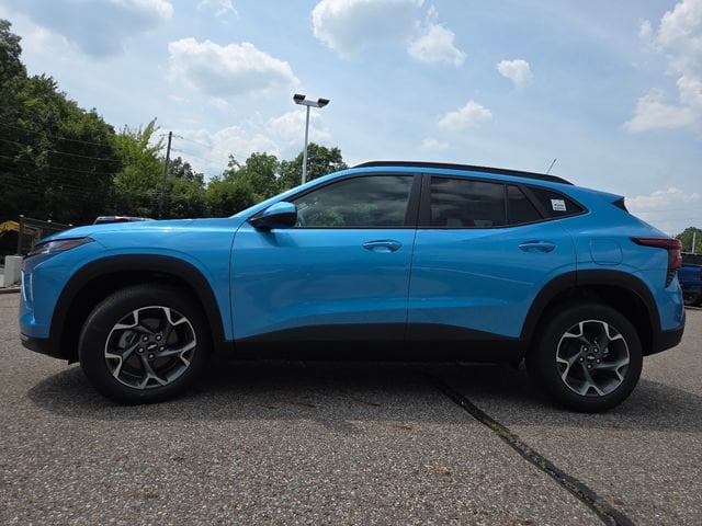 2026 Chevrolet Trax LT - Photo 11