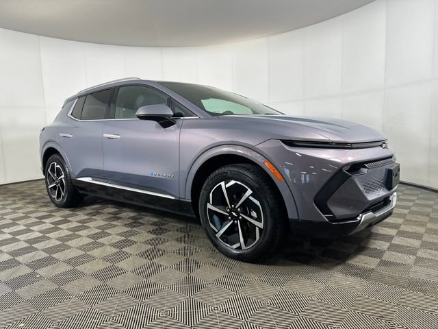 Used 2025 Chevrolet Equinox EV LT with VIN 3GN7DLRR8SS170860 for sale in Stow, OH