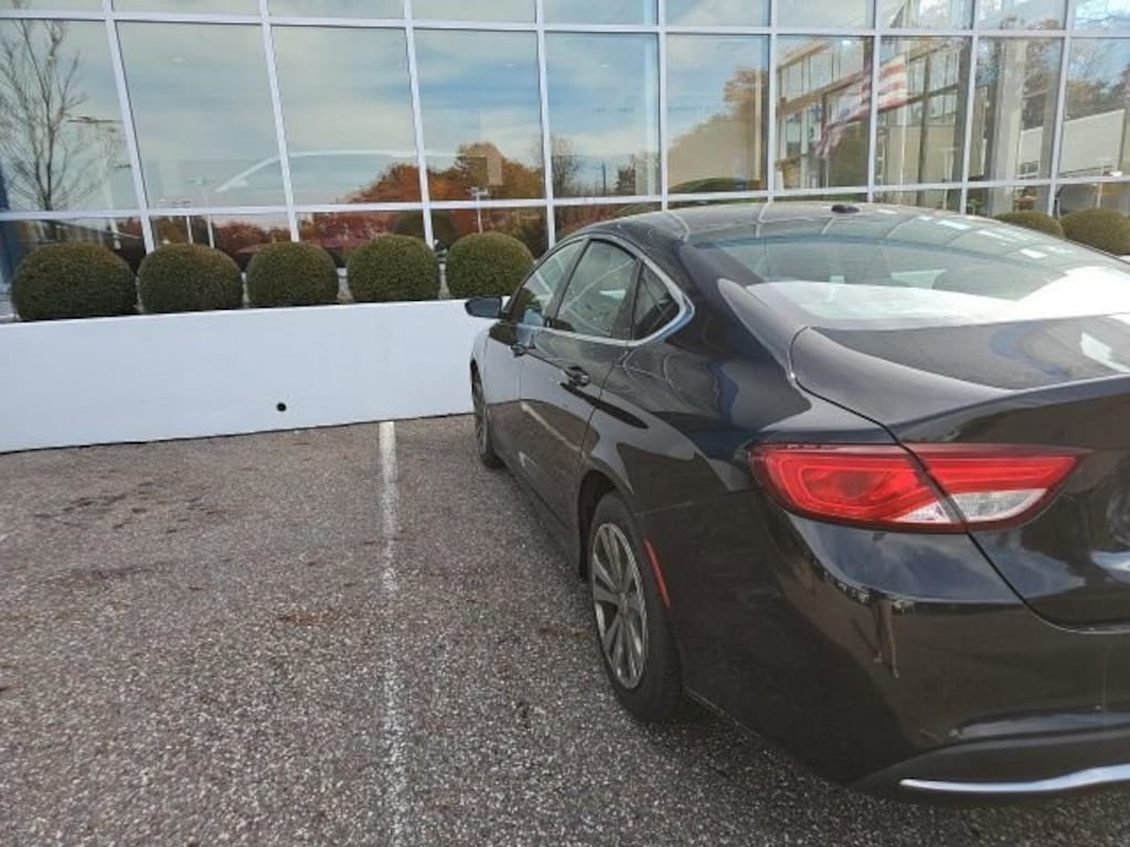 Used 2016 Chrysler 200 Limited Sedan