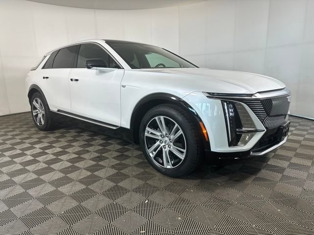 Used 2024 Cadillac LYRIQ Tech with VIN 1GYKPMRL4RZ104518 for sale in Stow, OH