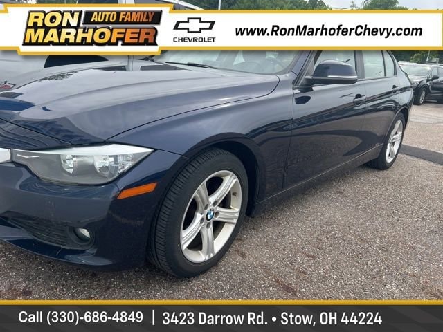 2014 BMW 3 Series 320i xDrive Sedan's photo