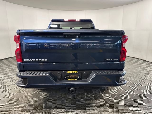 2023 Chevrolet Silverado 1500 Custom photo 4