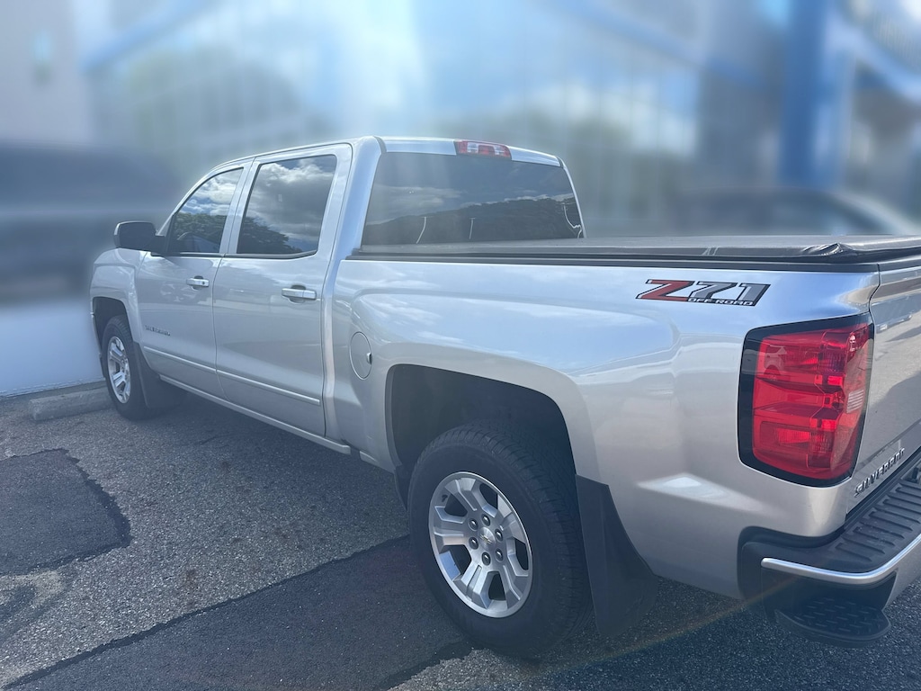 Used 2018 Chevrolet Silverado 1500 LT Truck Crew Cab