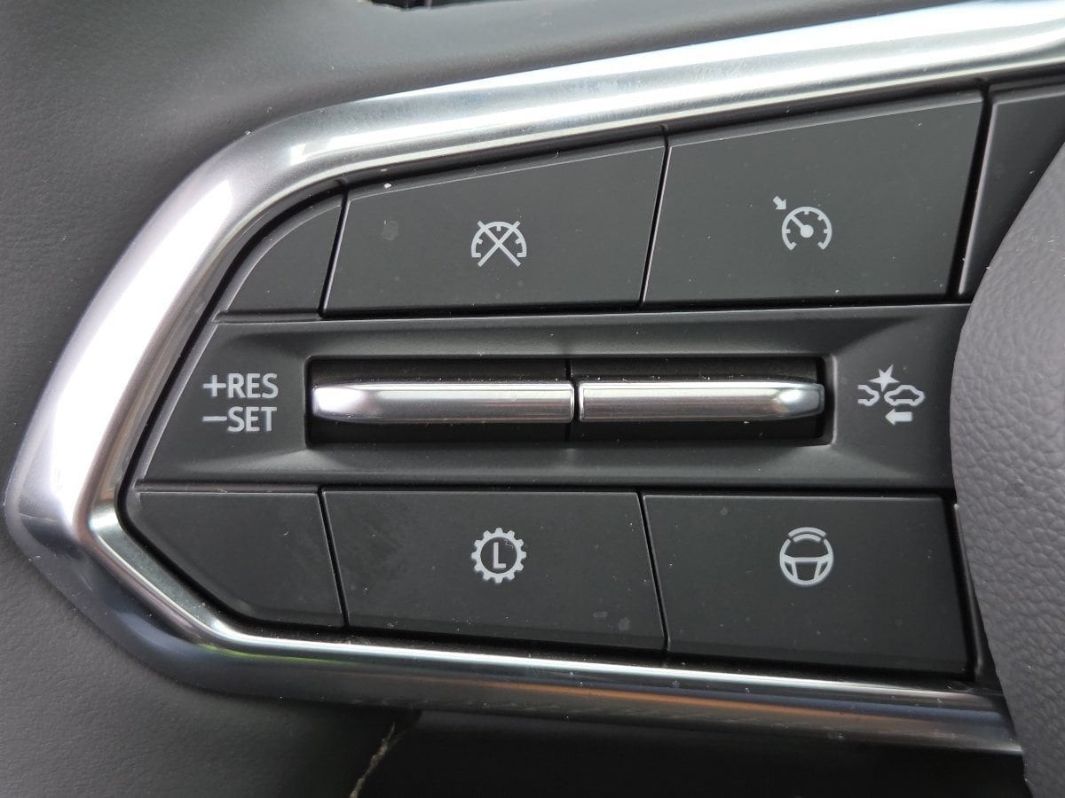 2027 Chevrolet Traverse Z71 - Photo 32