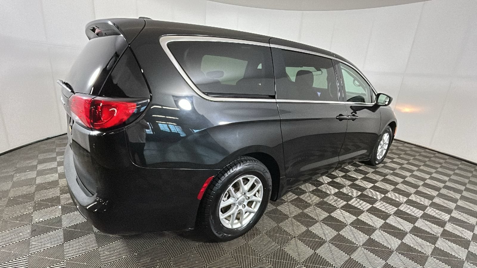 Used 2022 Chrysler Voyager LX with VIN 2C4RC1CG2NR211503 for sale in Stow, OH