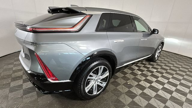 Used 2024 Cadillac LYRIQ Tech with VIN 1GYKPMRK7RZ139836 for sale in Stow, OH