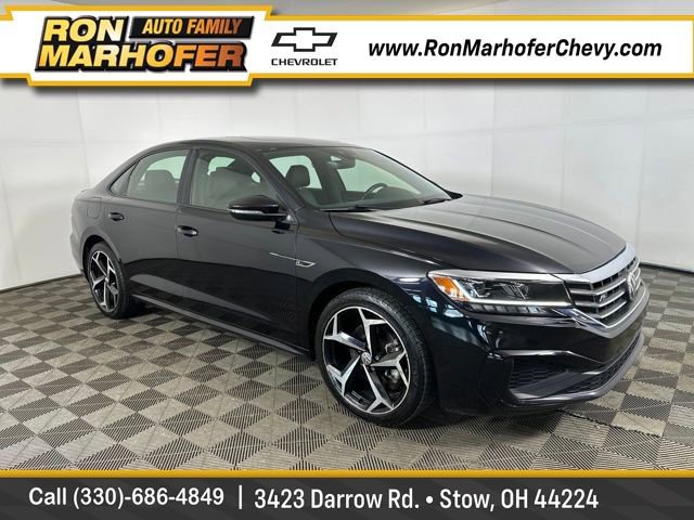 2021 Volkswagen Passat R-Line