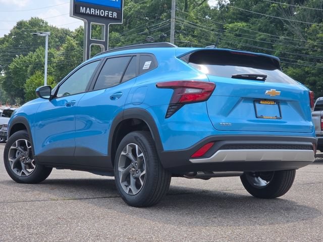 2026 Chevrolet Trax LT - Photo 12