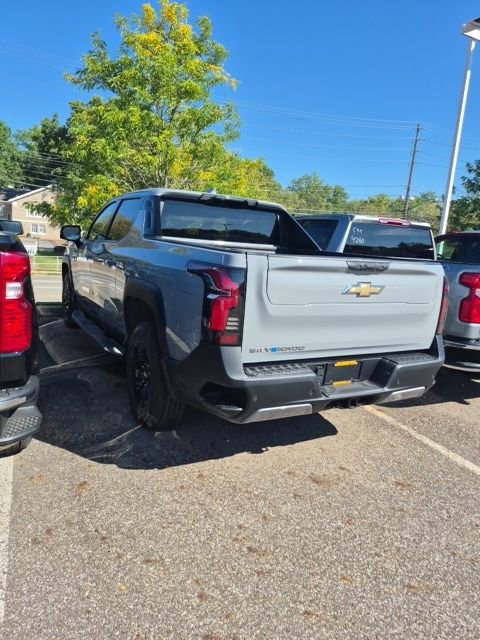 2026 Chevrolet Silverado EV LT photo 2