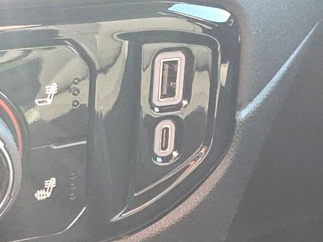 2025 Chevrolet Silverado 1500 LT - Photo 7