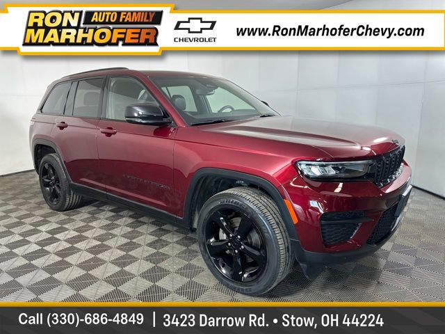 2023 Jeep Grand Cherokee Altitude's photo