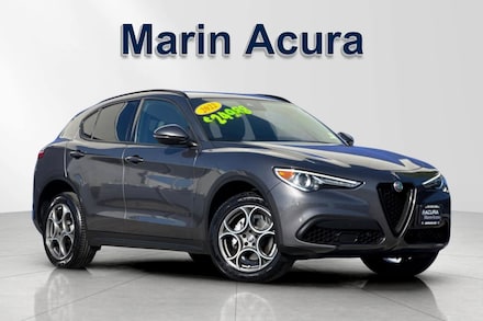 2022 Alfa Romeo Stelvio Sprint SUV