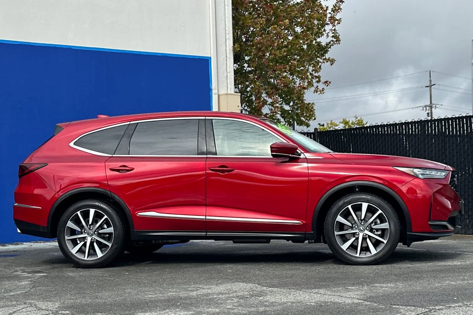 2025 Acura MDX SH-AWD Technology photo 2