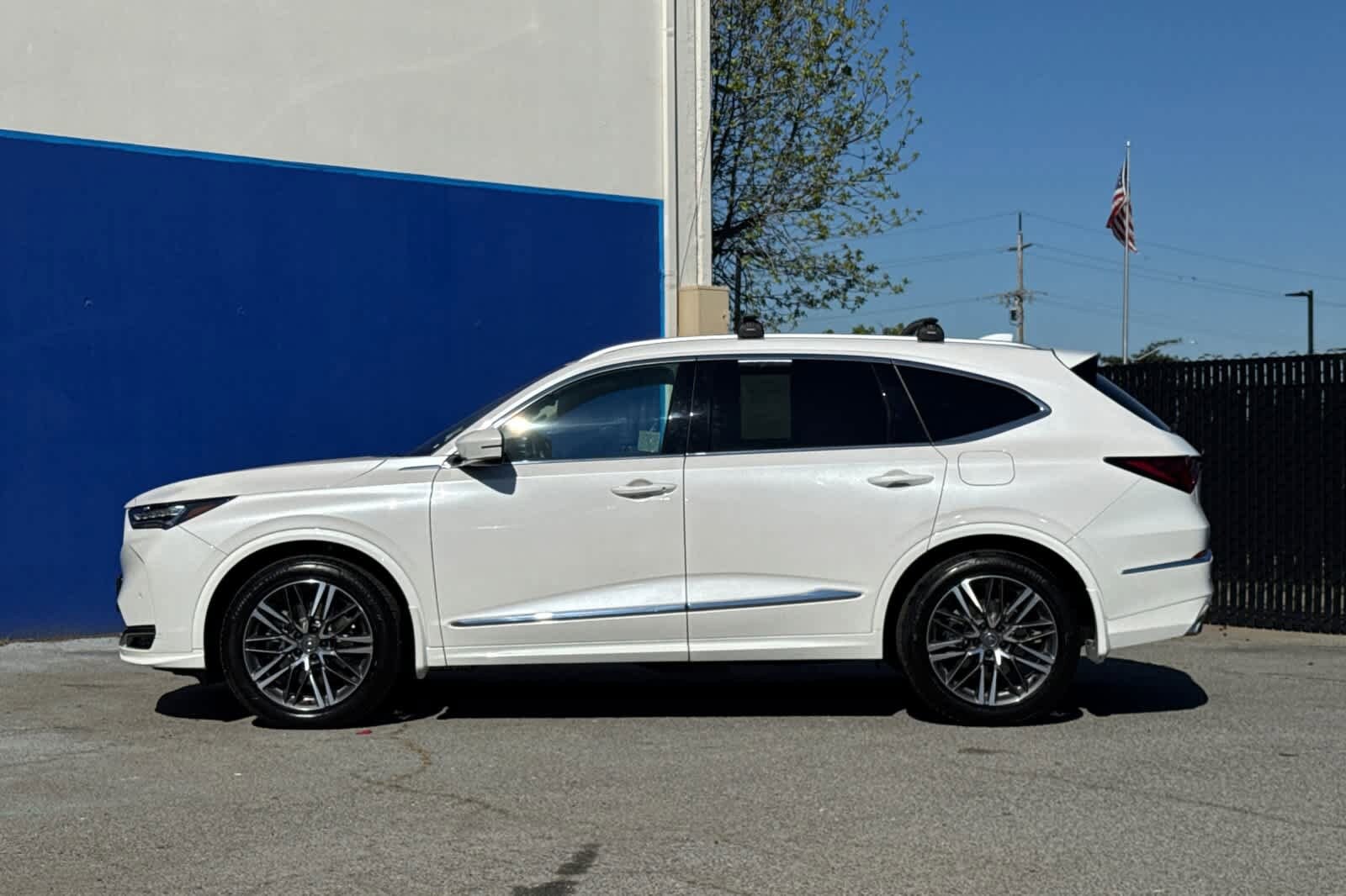 2025 Acura MDX SH-AWD Advance Package photo 5