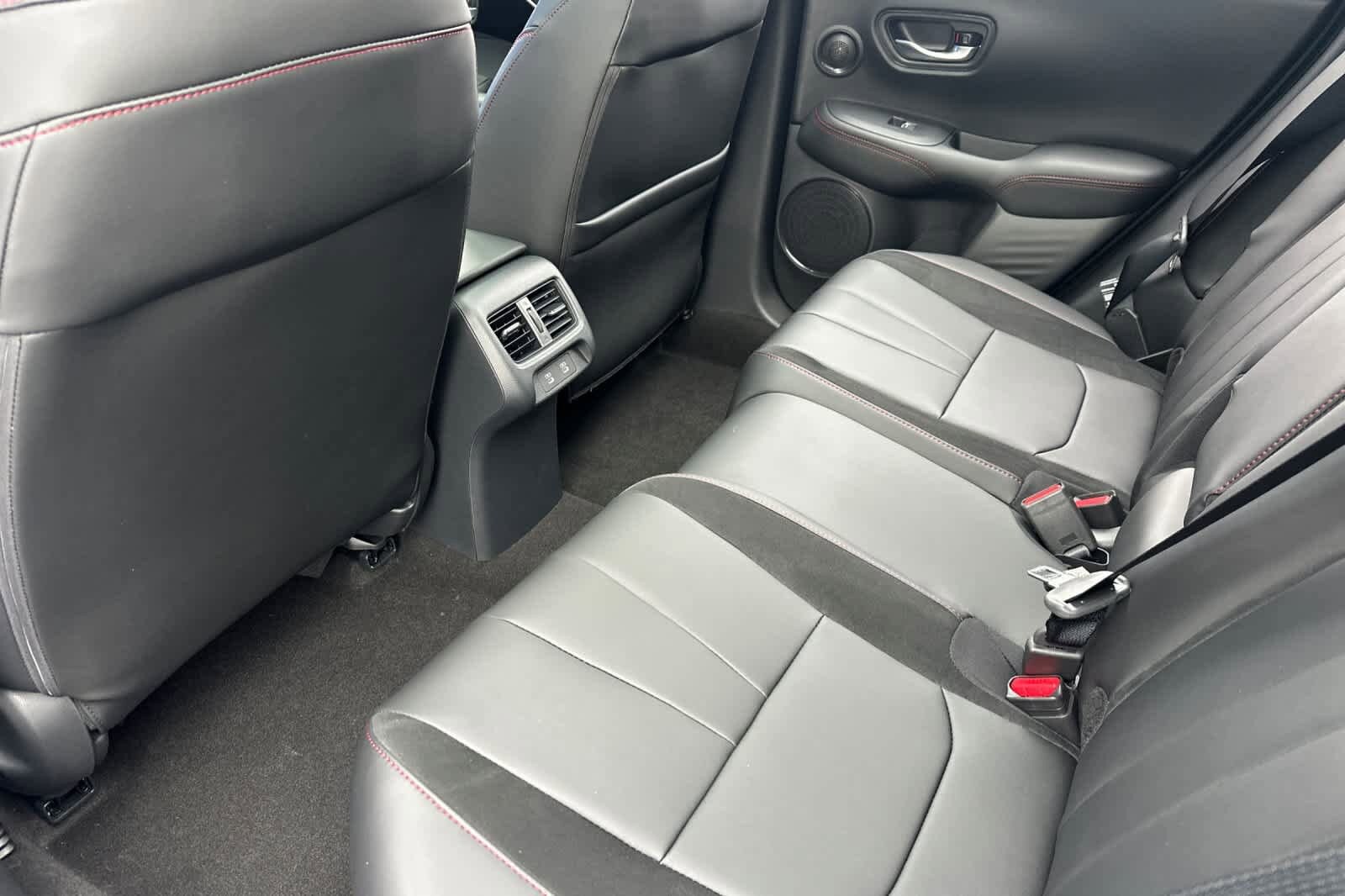 2025 Acura ADX A-Spec w/Advance Package - Photo 9