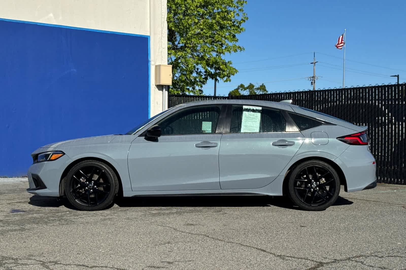 2023 Honda Civic Sport photo 5