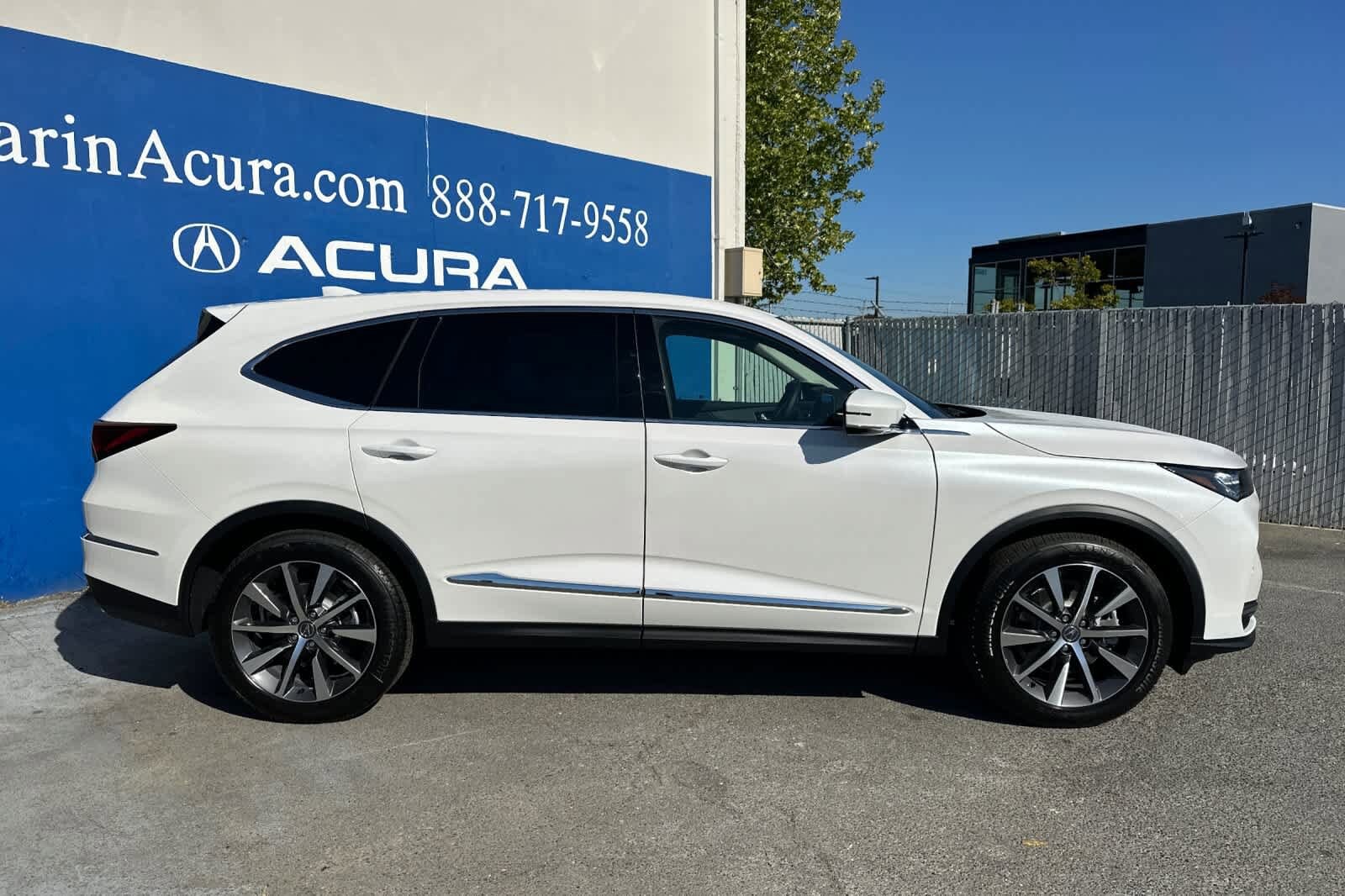 2026 Acura MDX SH-AWD Technology photo 3