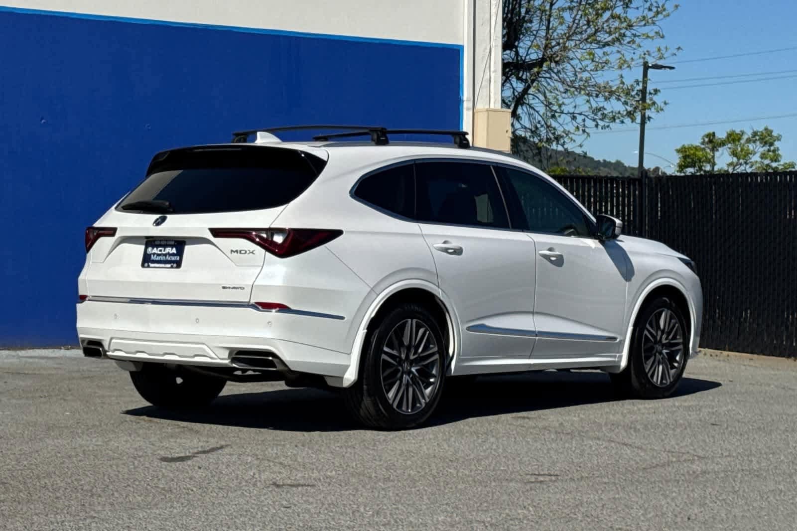 2025 Acura MDX SH-AWD Advance Package photo 2