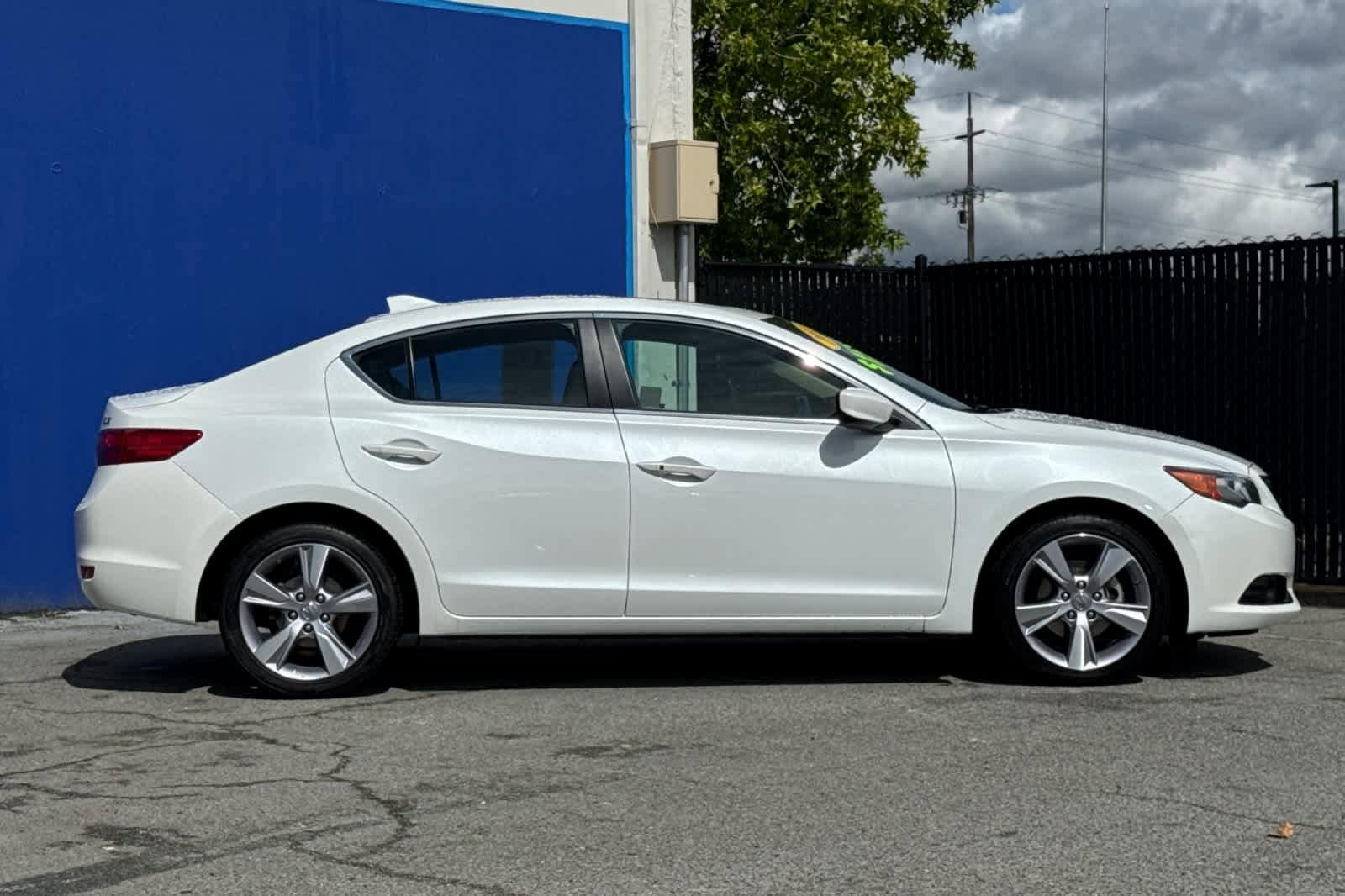 Used 2014 Acura ILX Technology with VIN 19VDE1F79EE014564 for sale in Corte Madera, CA