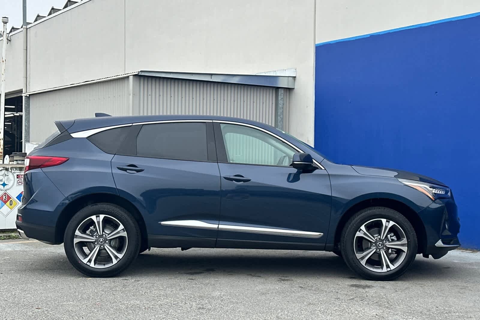 2025 Acura RDX Technology photo 2