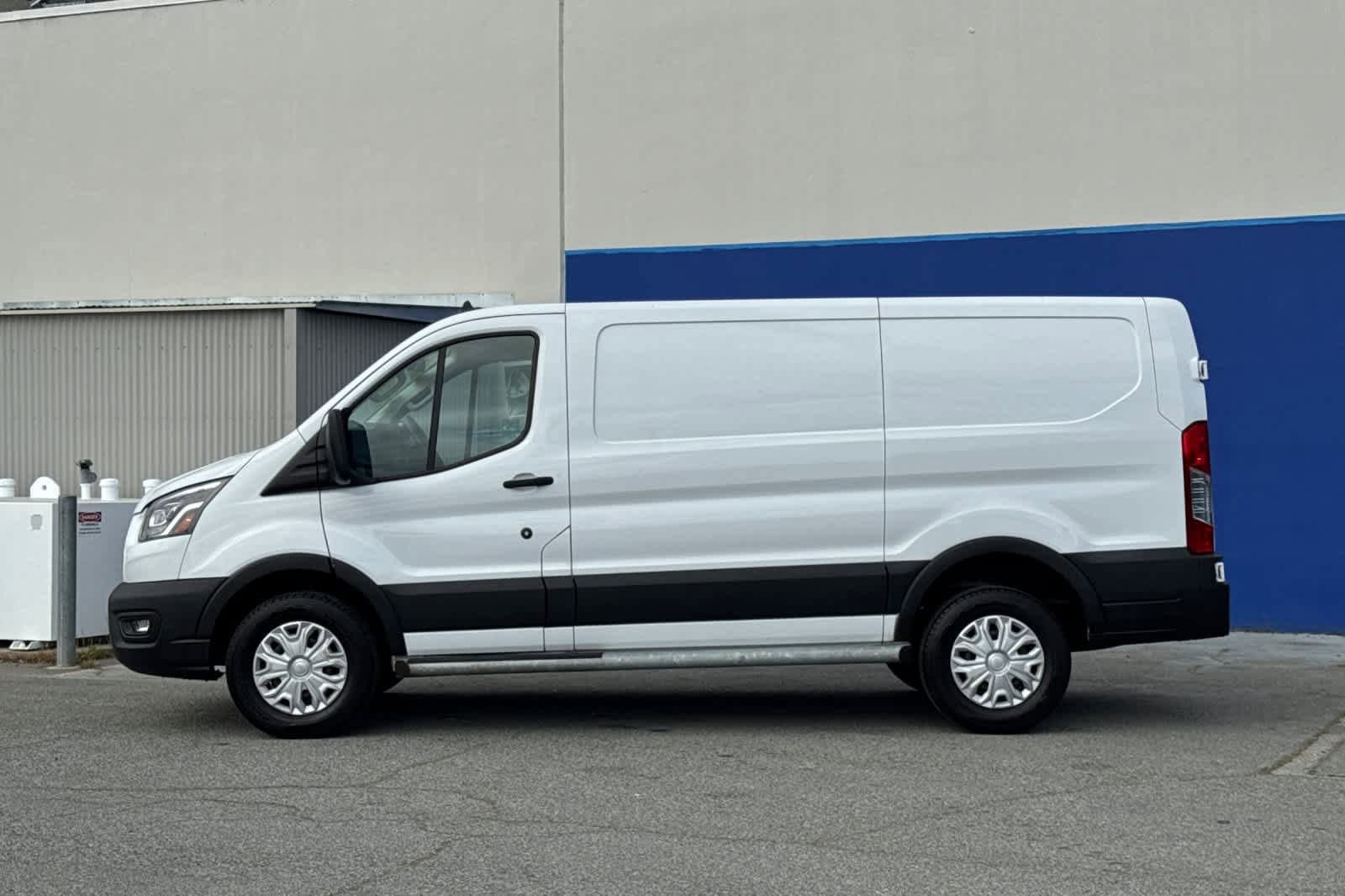 2023 Ford Transit-250 Cargo Base photo 6