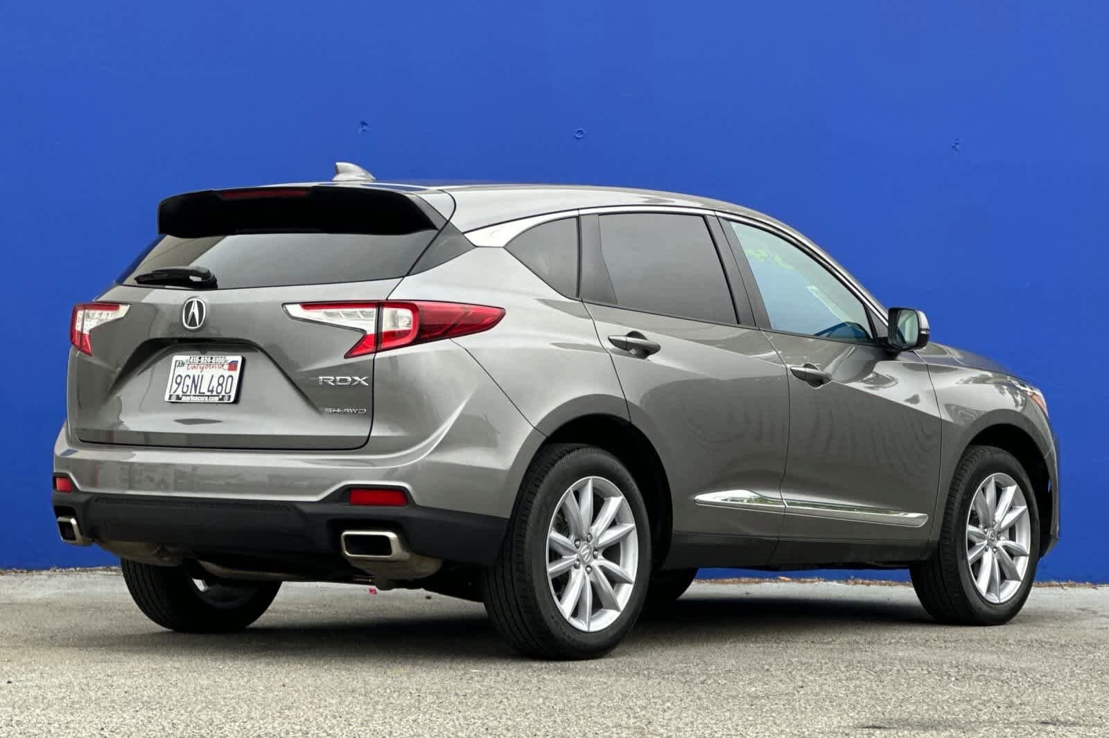 2023 Acura RDX photo 3