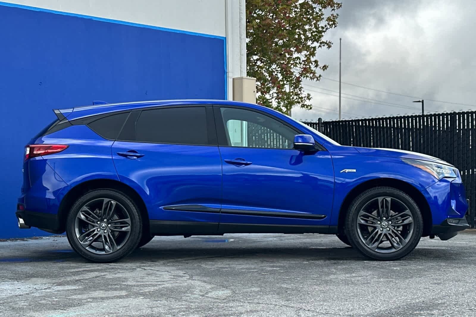 2023 Acura RDX A-Spec photo 2