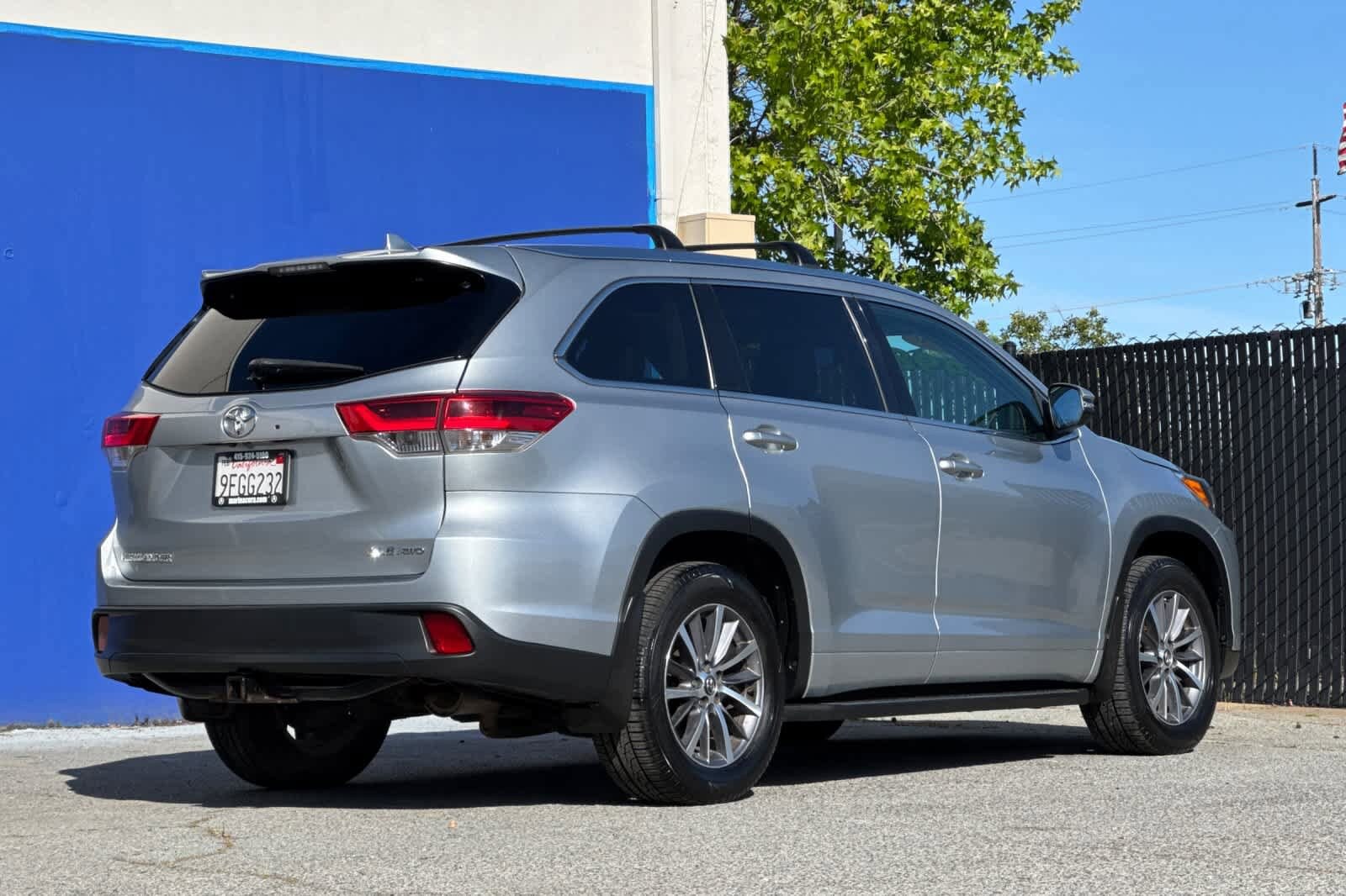 2018 Toyota Highlander XLE V6 photo 2