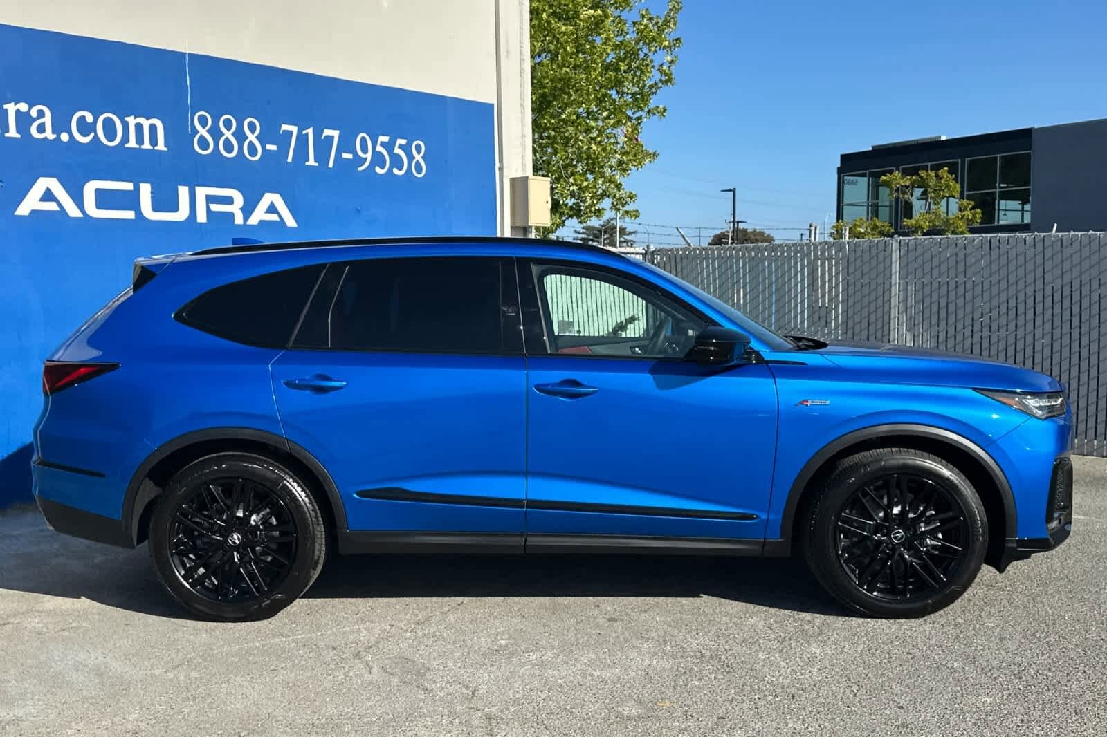 2026 Acura MDX SH-AWD A-Spec Advance photo 3