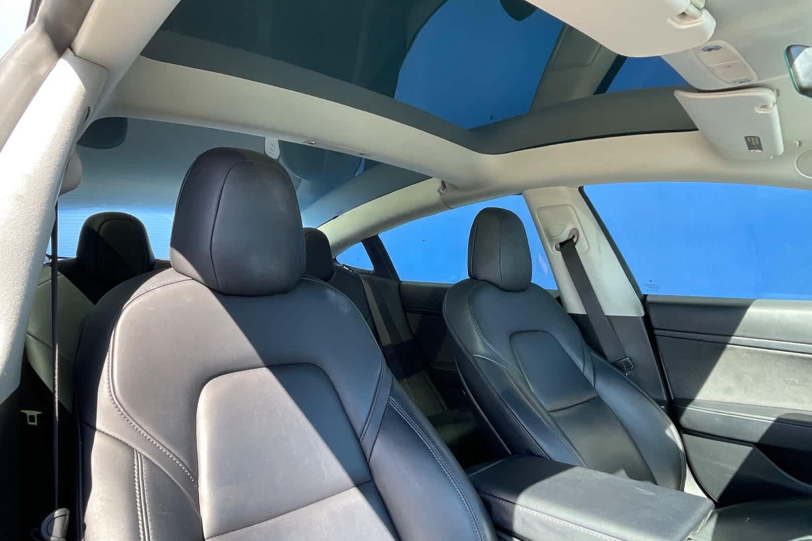 Used 2021 Tesla Model 3 Base with VIN 5YJ3E1EA9MF940598 for sale in Corte Madera, CA